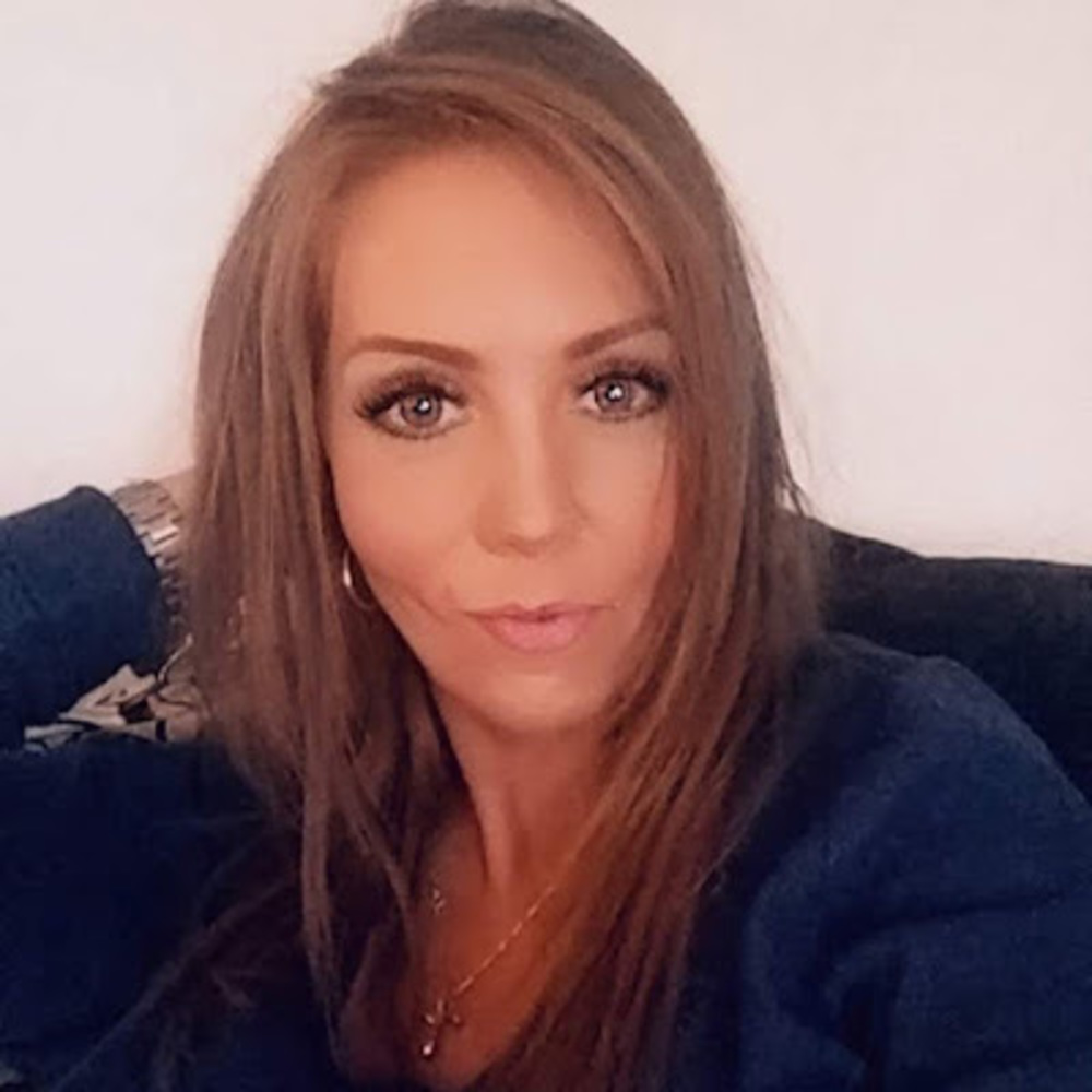 Meet your Posher, Theresa